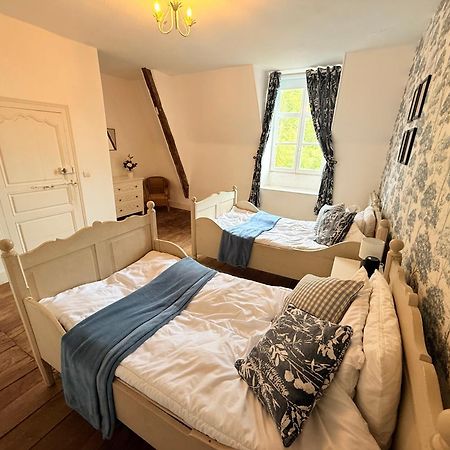 Beautiful 6 Bedroom House With Pool & Large Garden Le Pêchereau Eksteriør billede