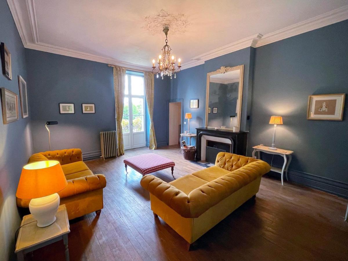 Beautiful 6 Bedroom House With Pool & Large Garden Le Pêchereau Eksteriør billede