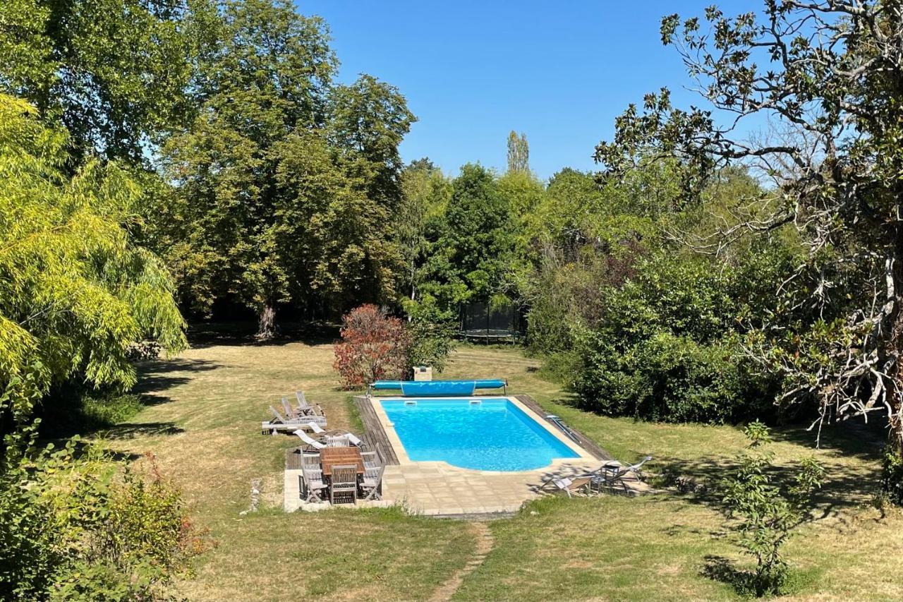 Beautiful 6 Bedroom House With Pool & Large Garden Le Pêchereau Eksteriør billede