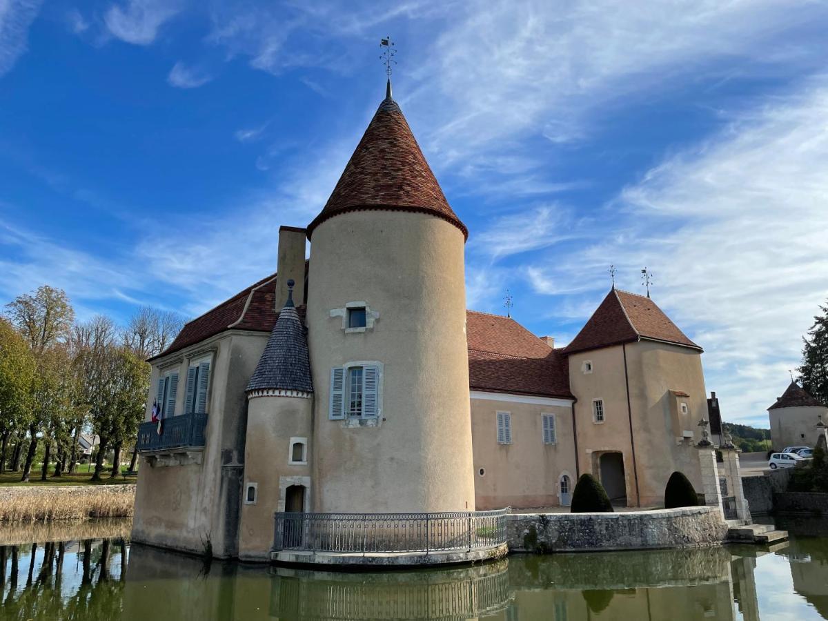 Beautiful 6 Bedroom House With Pool & Large Garden Le Pêchereau Eksteriør billede