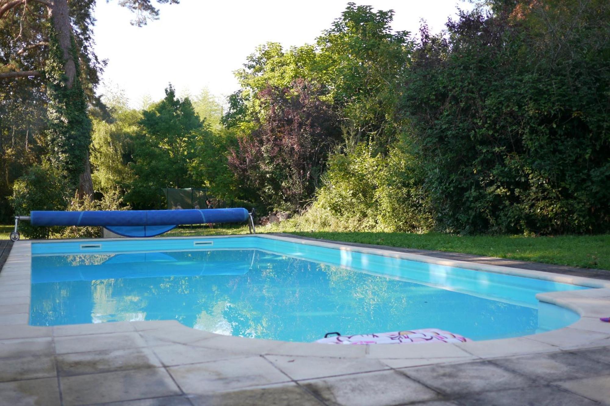 Beautiful 6 Bedroom House With Pool & Large Garden Le Pêchereau Eksteriør billede