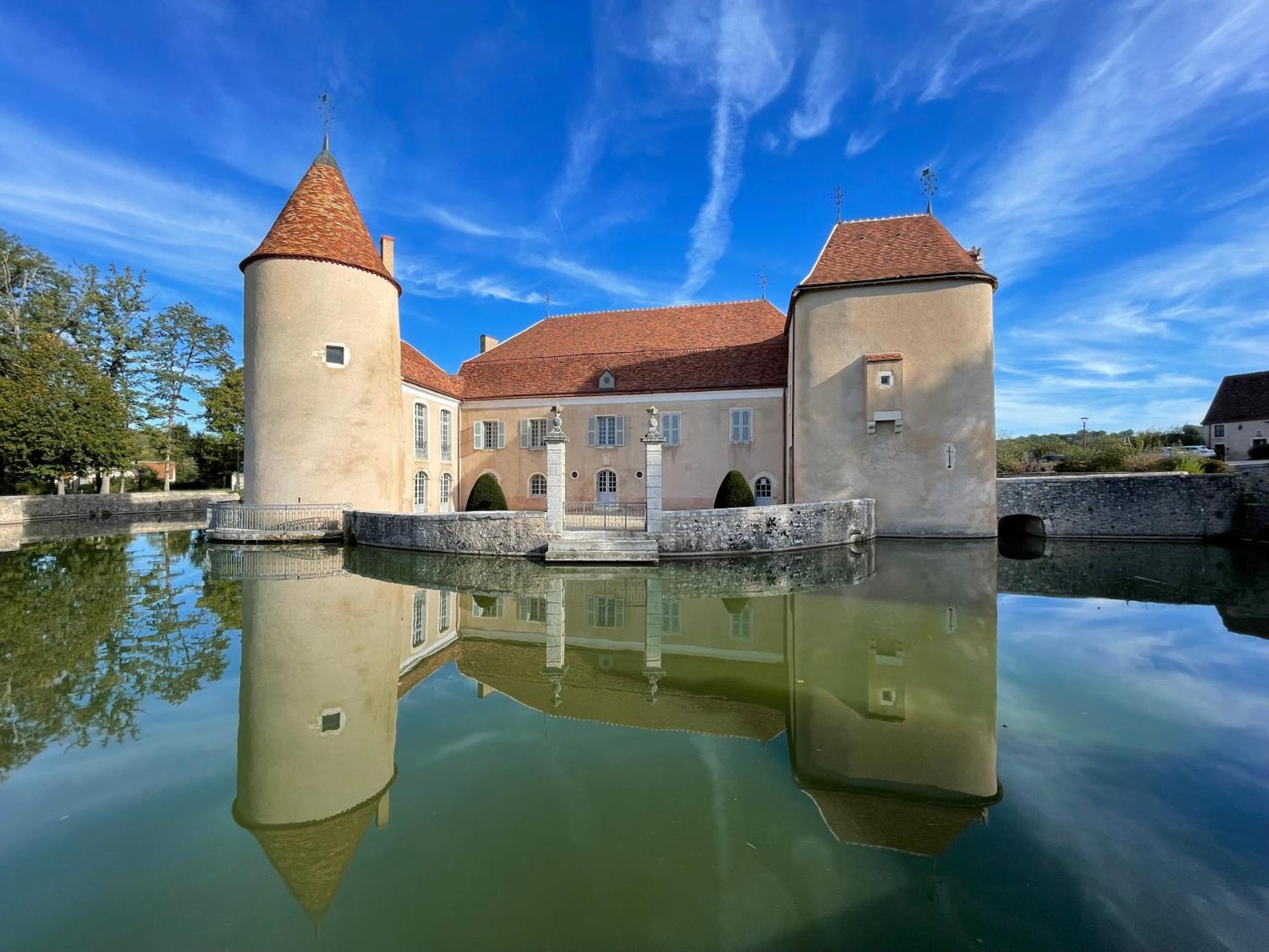 Beautiful 6 Bedroom House With Pool & Large Garden Le Pêchereau Eksteriør billede